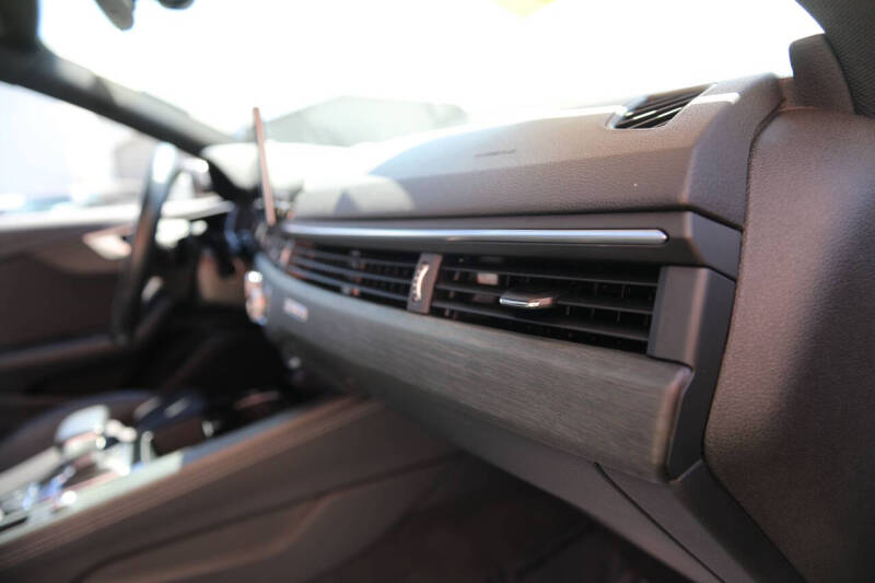 2023 Audi A4 quattro S line Prem Plus 45 TFSI