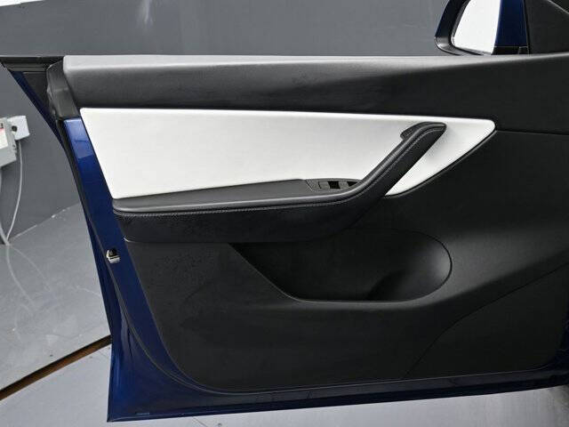 2020 Tesla Model Y Performance