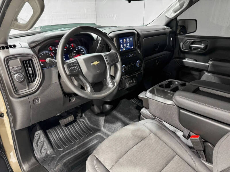 2025 Chevrolet Silverado 1500 Work Truck