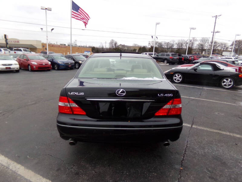2005 Lexus LS 430
