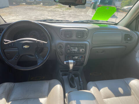 2005 Chevrolet TrailBlazer for sale at Motley's Auto World in Danville VA