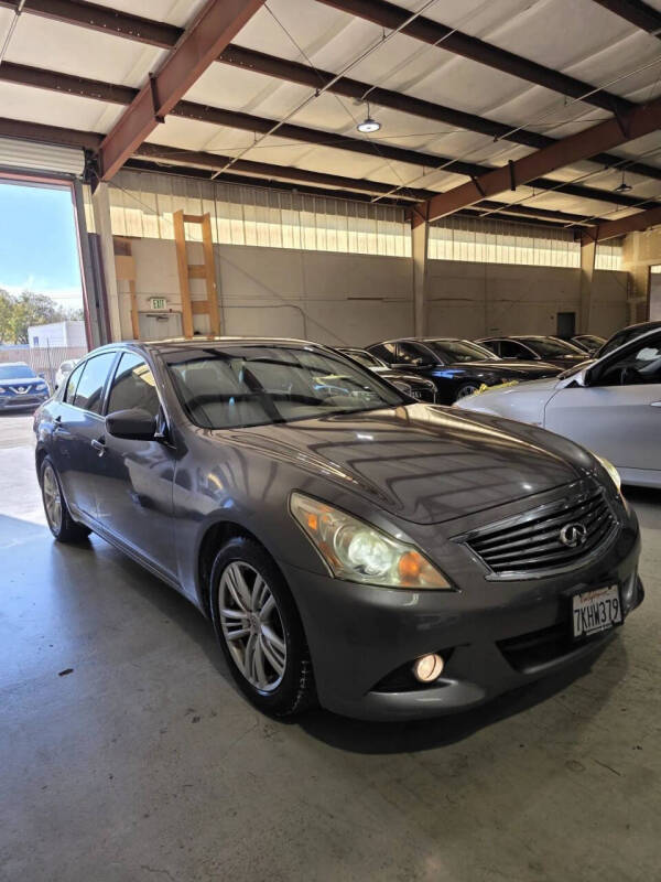 2011 Infiniti G37 Sedan Journey