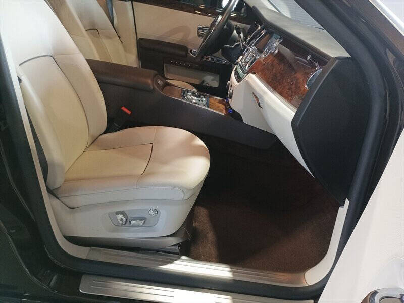 2013 Rolls-Royce Ghost