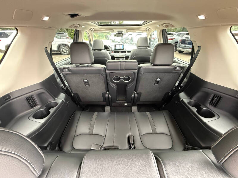 2024 Honda Pilot Touring