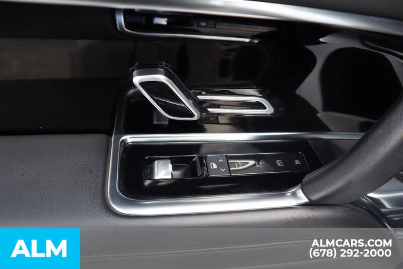 2023 Land Rover Range Rover P400 SE