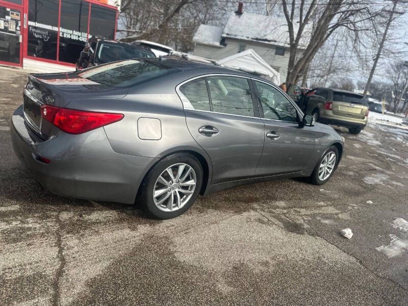 2014 Infiniti Q50 Premium