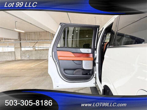 2021 Lincoln Navigator L Reserve