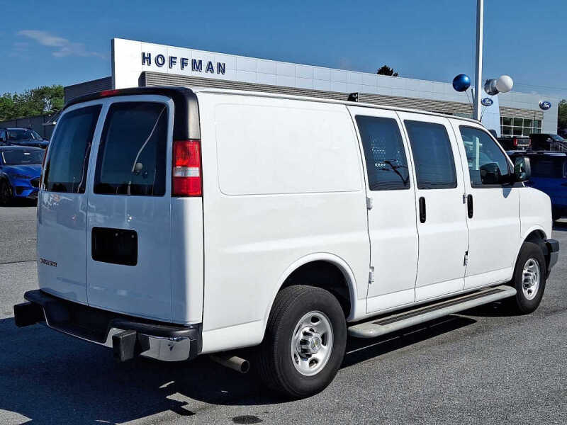 2024 Chevrolet Express 2500
