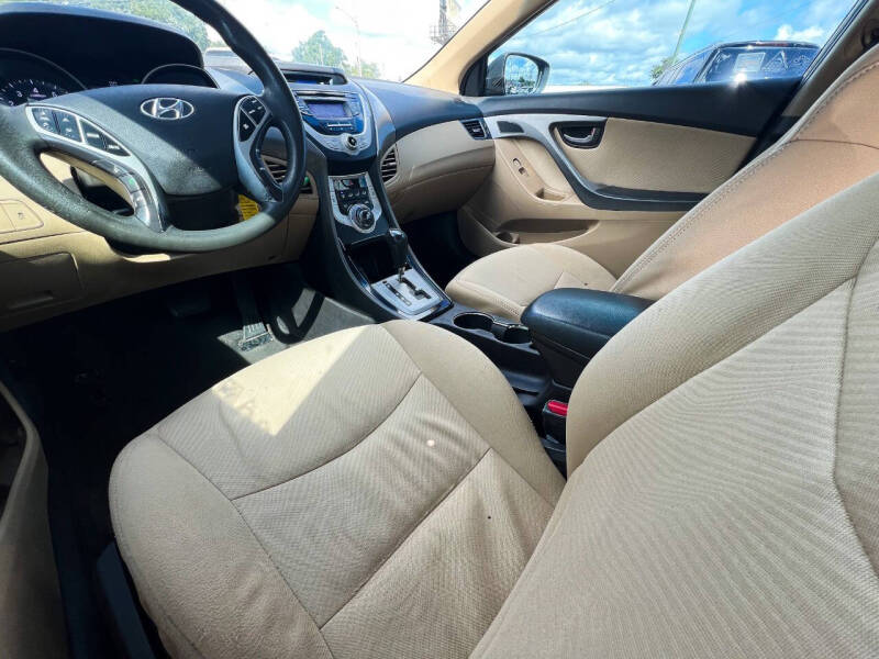 2011 Hyundai Elantra GLS