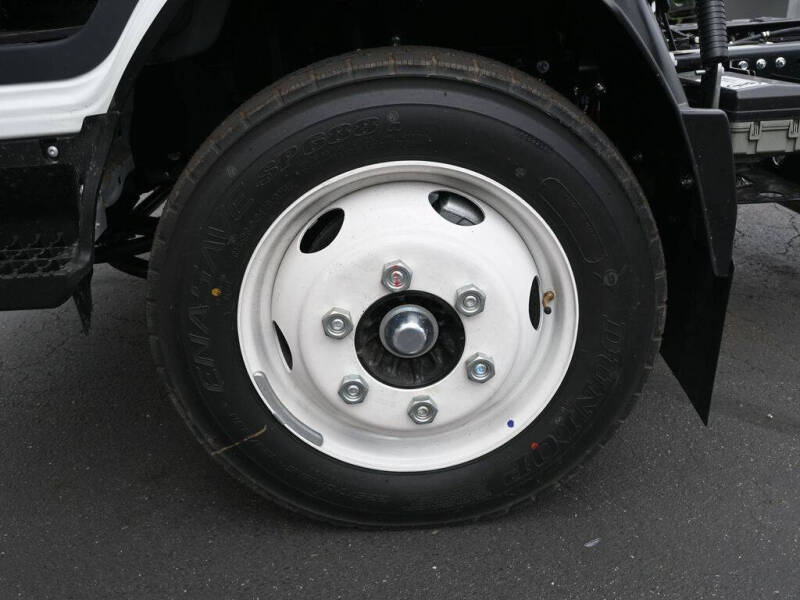 2025 Isuzu NPRGASHD 1F3