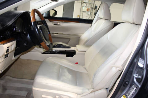 2015 Lexus ES 300h