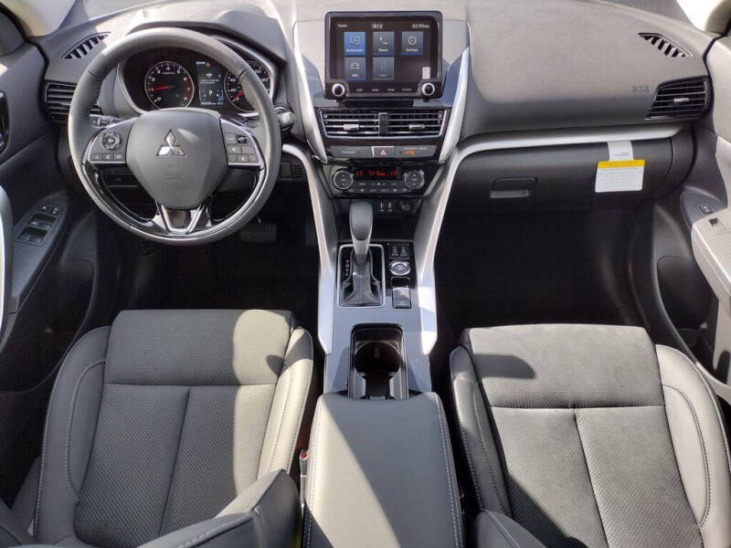 2026 Mitsubishi Eclipse Cross SE