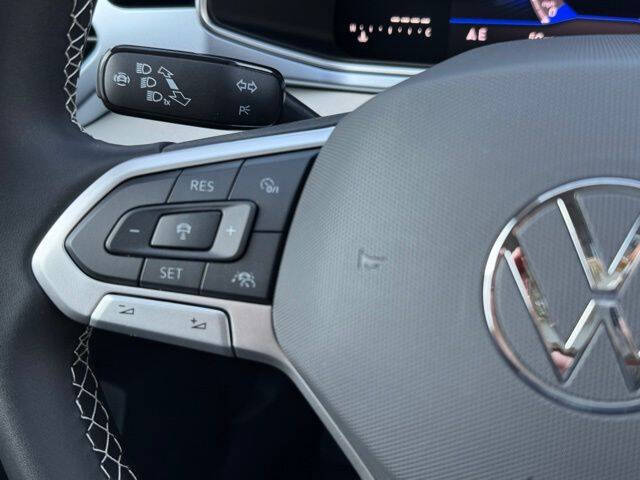 2026 Volkswagen Taos SE 4Motion