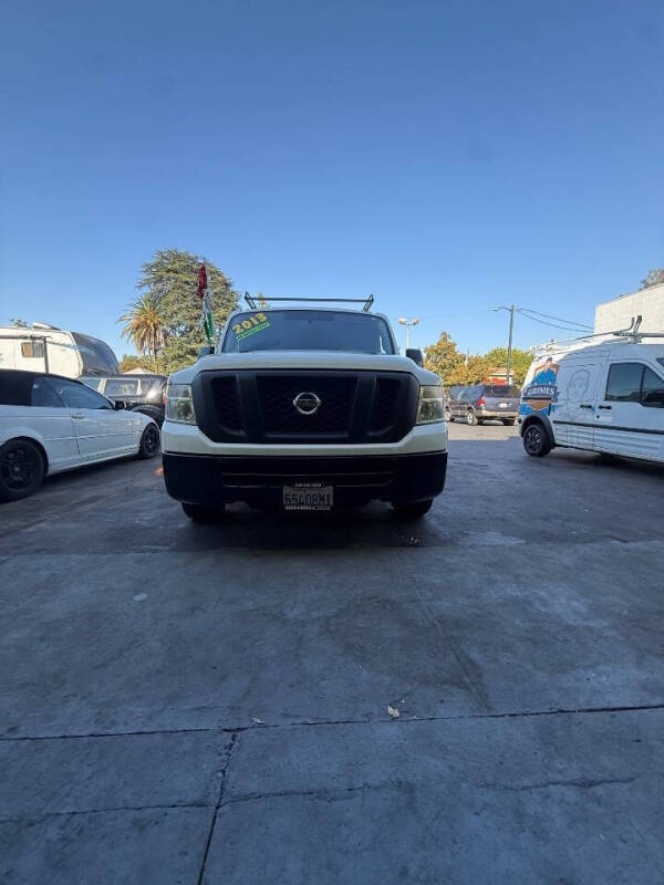 2013 Nissan NV 1500 S