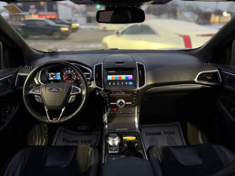 2019 Ford Edge ST