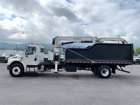 2015 Freightliner M2 106