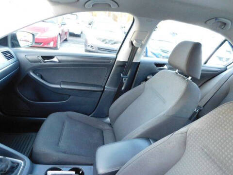 2016 Volkswagen Jetta