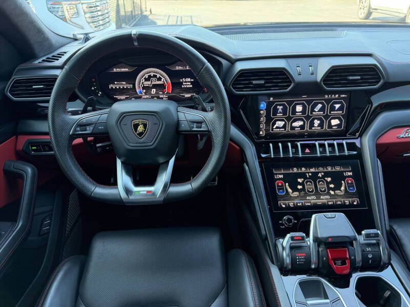 2021 Lamborghini Urus