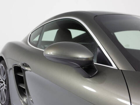 2025 Porsche 718 Cayman