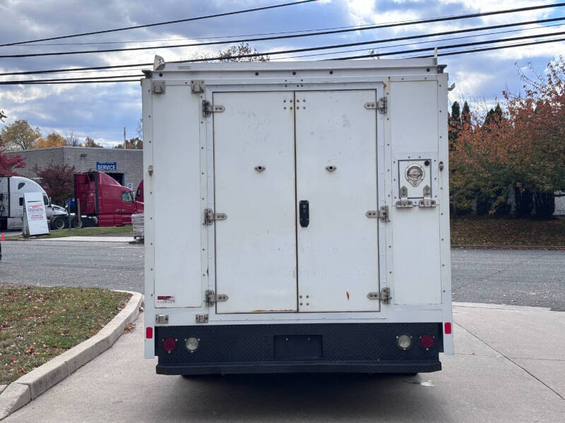 2015 Ford E-Series E-350 SD