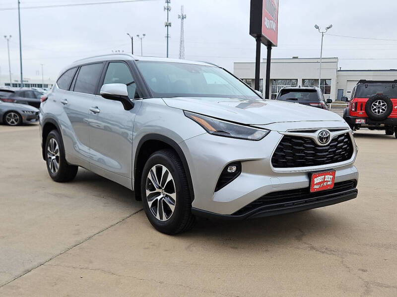 2024 Toyota Highlander XLE