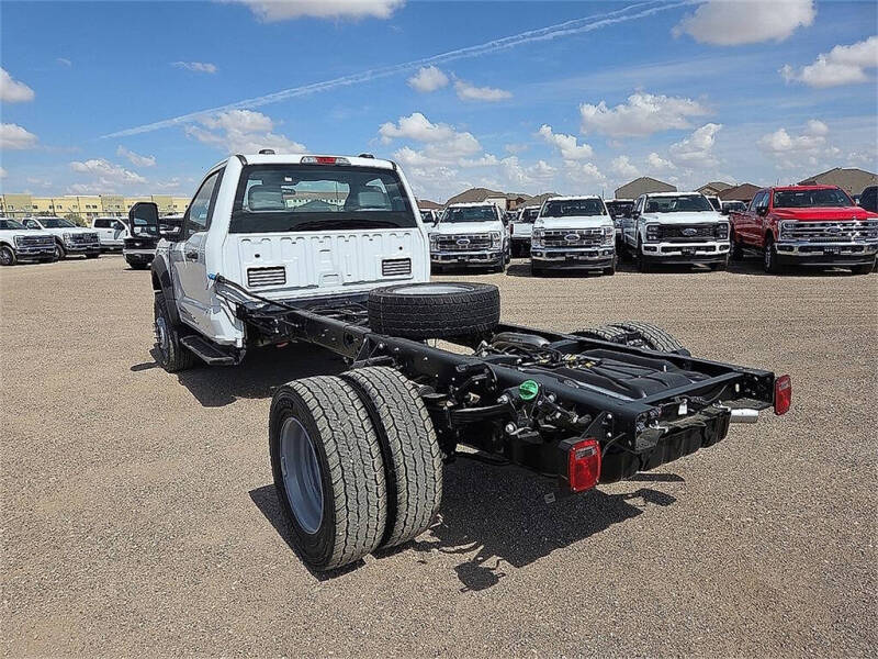 2025 Ford F-600 Super Duty
