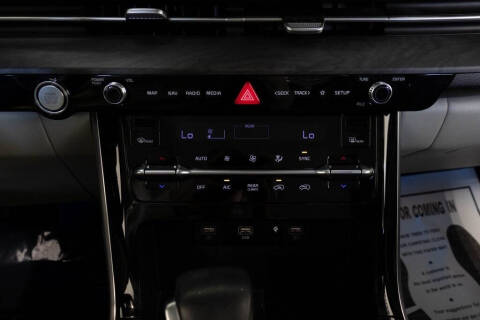 2024 Kia Carnival SX