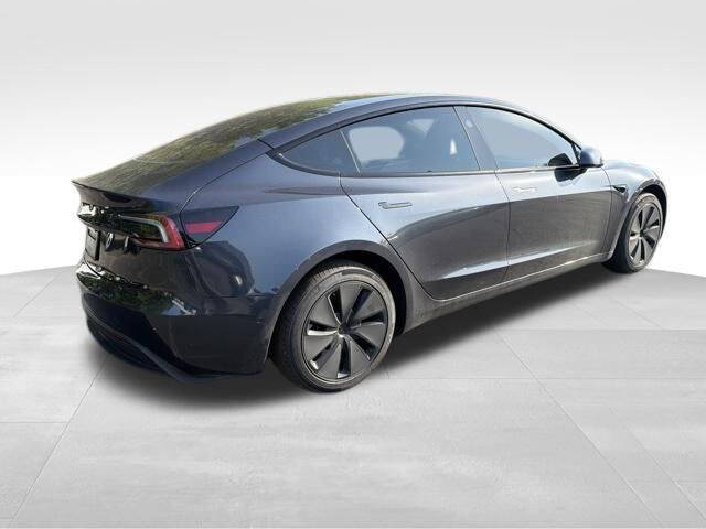 2025 Tesla Model 3 Long Range