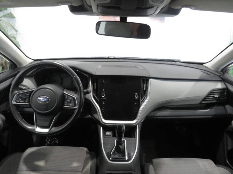 2023 Subaru Outback Premium