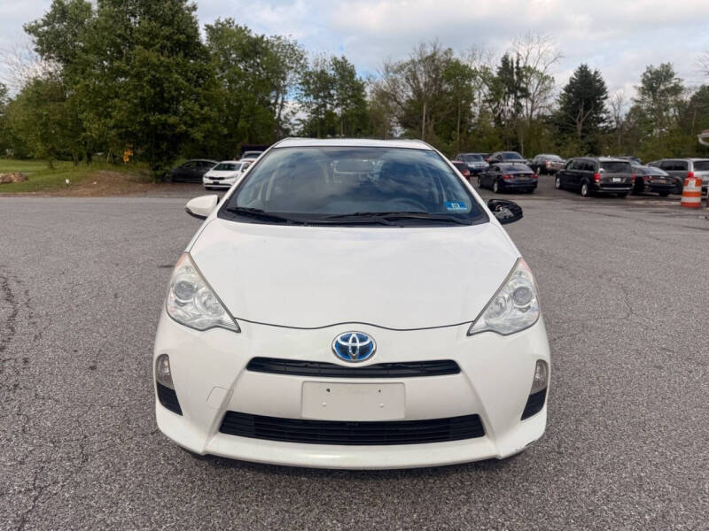 2013 Toyota Prius c Two