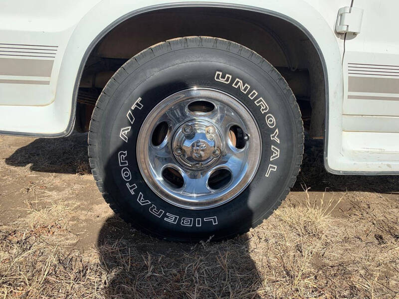 1996 Dodge Ram Van 2500