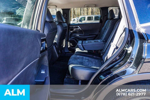 2024 Mitsubishi Outlander SE