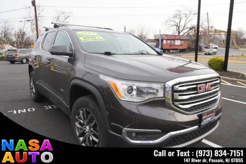 2017 GMC Acadia SLT-1
