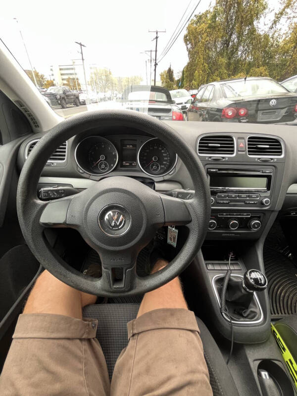 2012 Volkswagen Golf 2.5L PZEV
