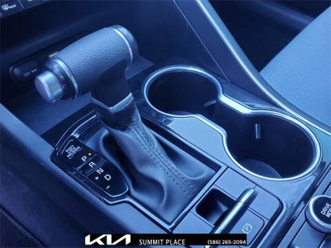 2023 Kia K5 EX