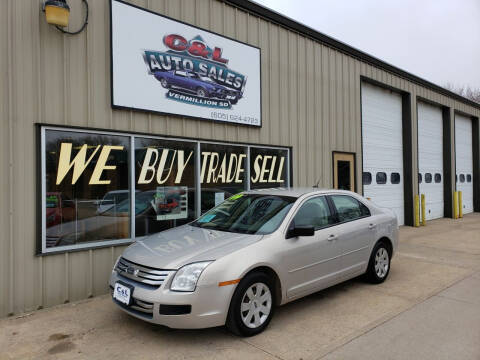 2009 Ford Fusion for sale at C&L Auto Sales in Vermillion SD