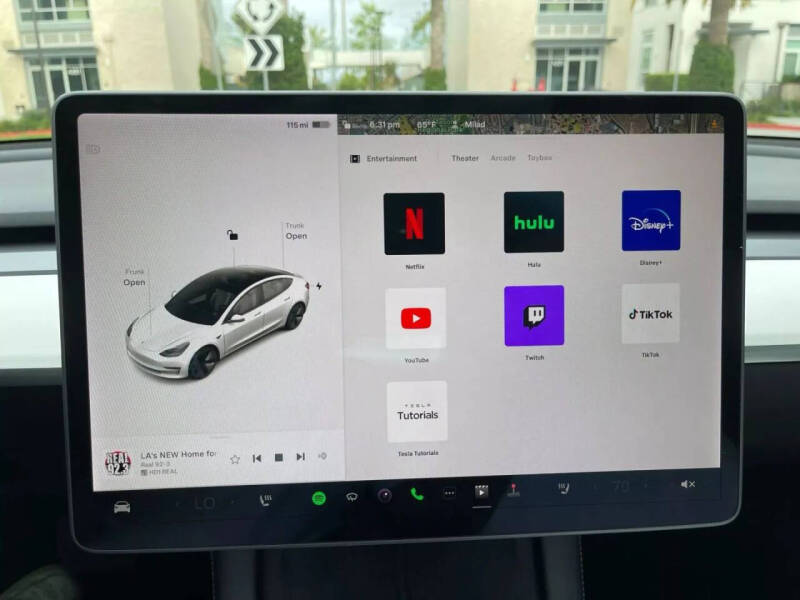 2023 Tesla Model 3