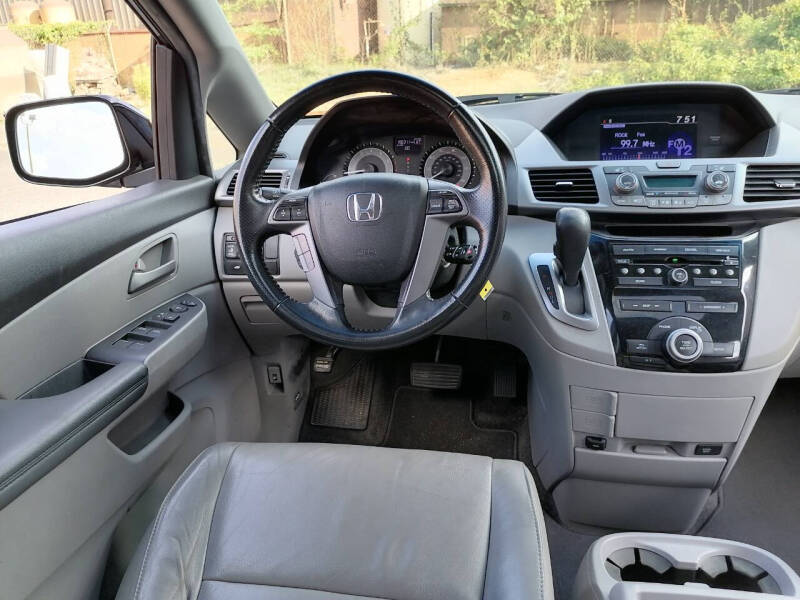 2013 Honda Odyssey EX-L - Photo 20