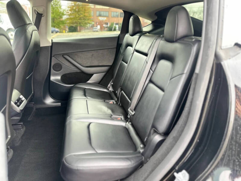 2025 Tesla Model Y Long Range