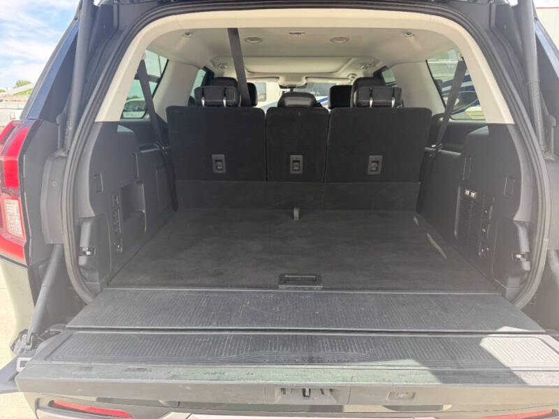 2025 Ford Expedition MAX Platinum