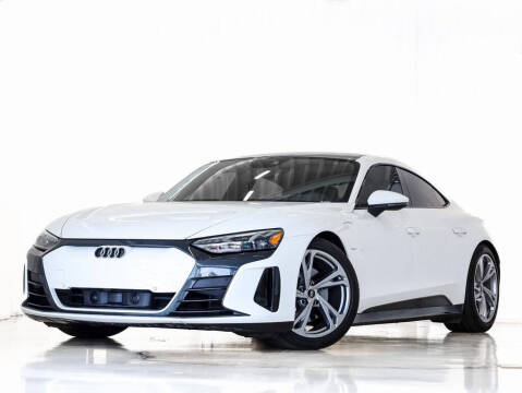 2022 Audi e-tron GT quattro Premium Plus