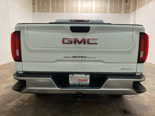 2025 GMC Sierra 1500 SLT
