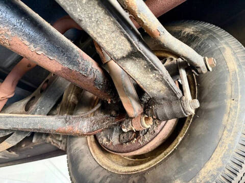 1948 Ford Super Deluxe