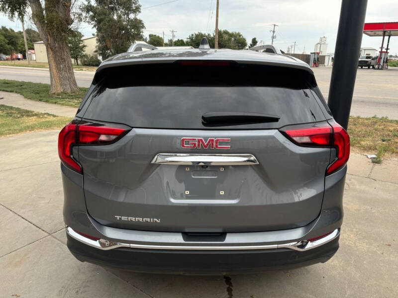 2021 GMC Terrain SLT