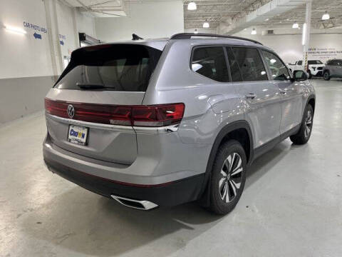 2026 Volkswagen Atlas SE