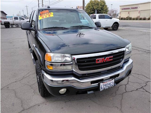 2005 GMC Sierra 2500HD