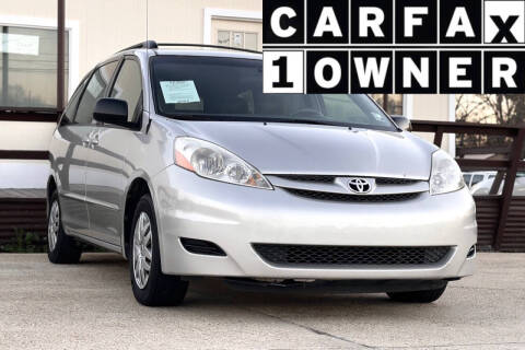 2007 Toyota Sienna for sale at Port City Auto Sales in Baton Rouge LA
