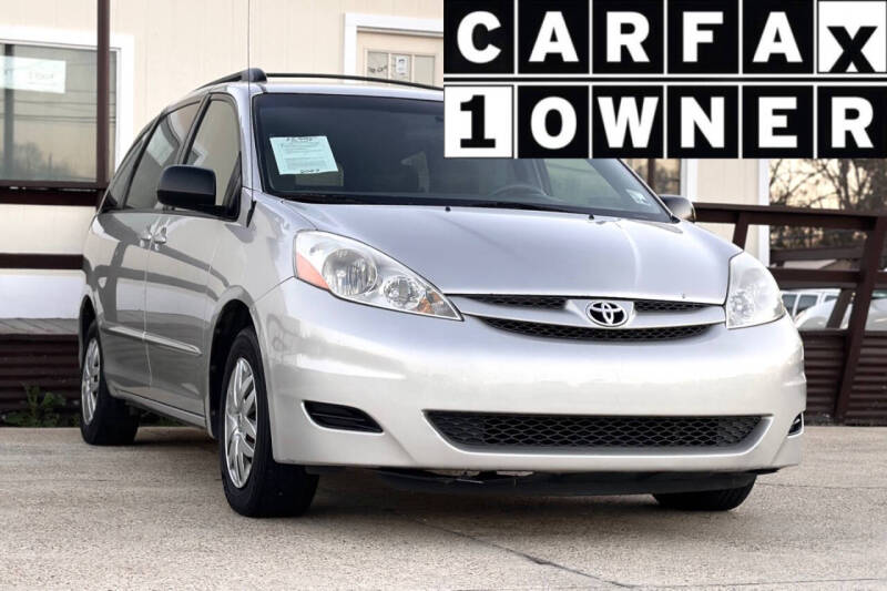 2007 Toyota Sienna LE 7-Passenger