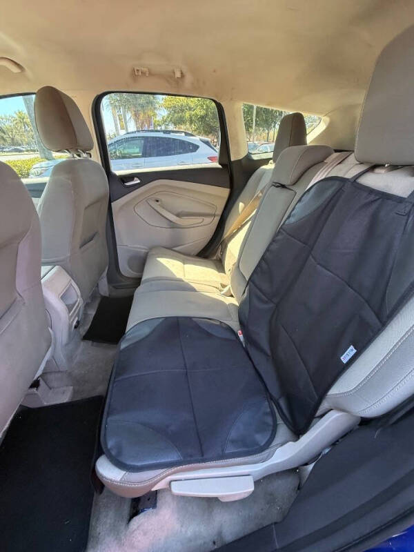 2016 Ford Escape SE