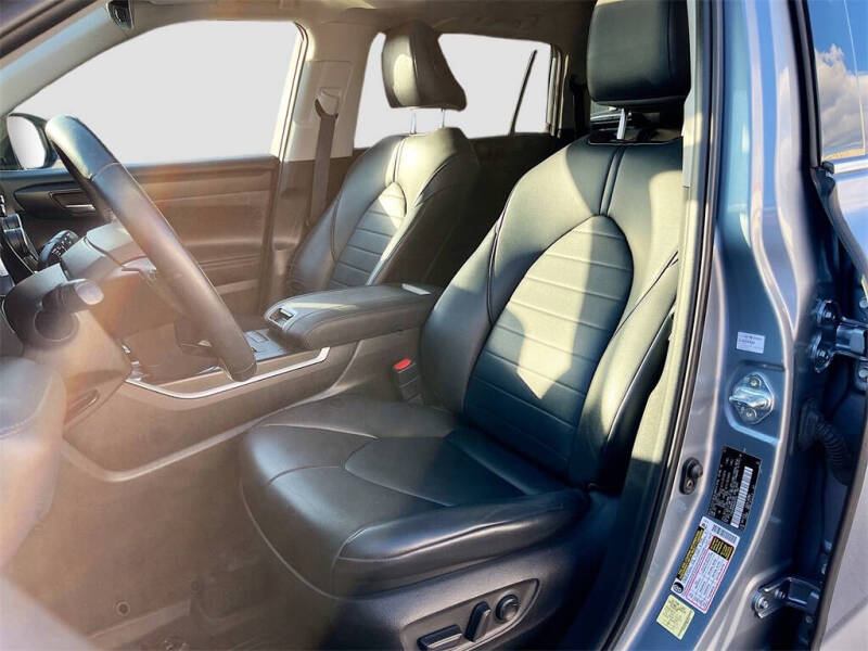 2021 Toyota Highlander XLE